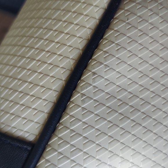 LIZ🔺️CLAIBORNE Vintage 1983 Shoulder Bag & Matching🔺️Wallet & KeyFob Set - Picture 5 of 16